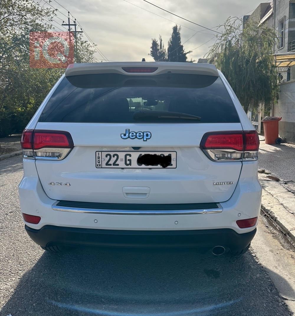 جيب جراند شيروكي